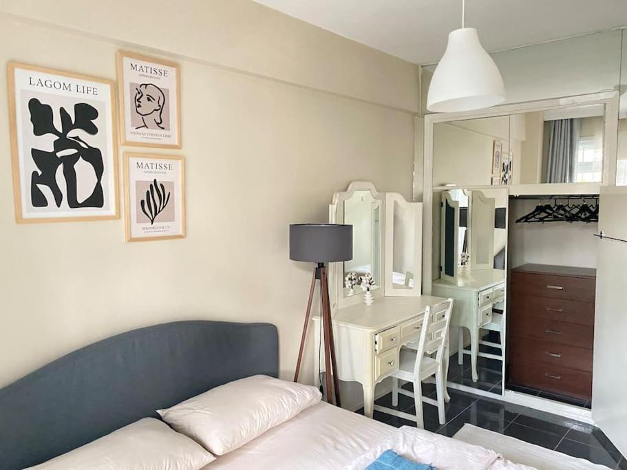 Comfy - Spacious Flat On The Kadikoey Seaside Apartment Истанбул Екстериор снимка