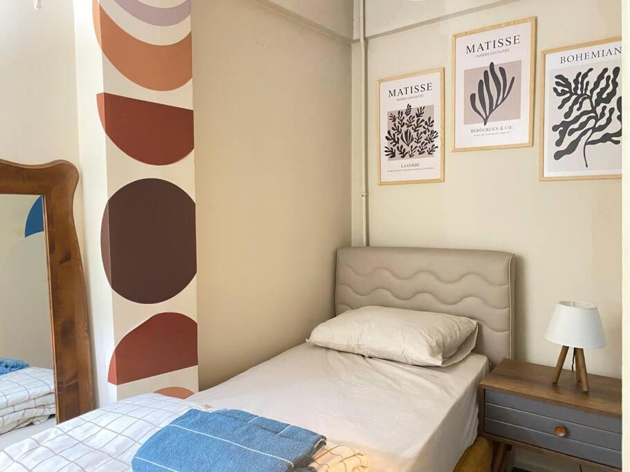 Comfy - Spacious Flat On The Kadikoey Seaside Apartment Истанбул Екстериор снимка